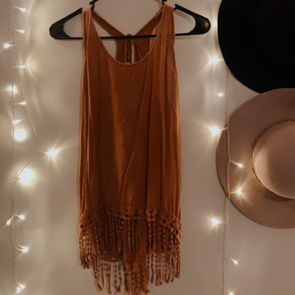 Women’s boho fringe tank top